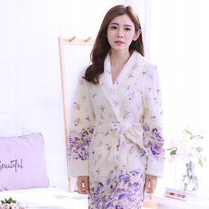 Moteriškas šiltas chalatas su gėlėtu raštu L